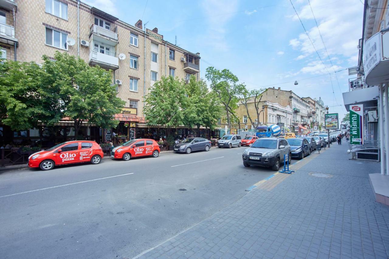 Langery Residence Central Apartments Odessza Kültér fotó